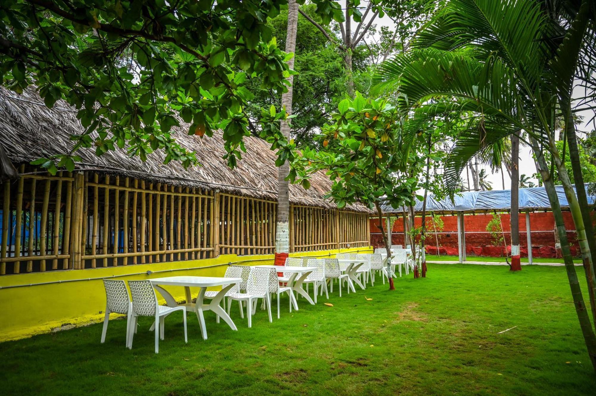 Tamarind Tree Way Side Amenities Hotel Hospet Exterior foto