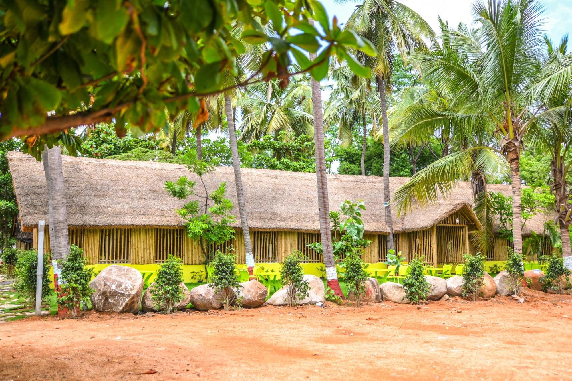 Tamarind Tree Way Side Amenities Hotel Hospet Exterior foto